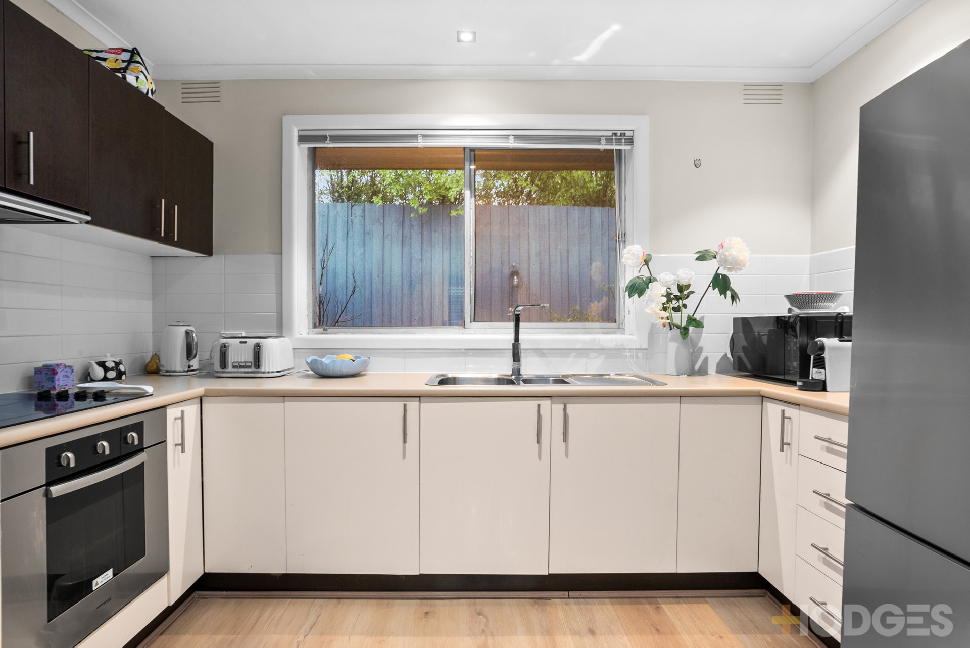 20 / 23-25 Olive Grove Mentone