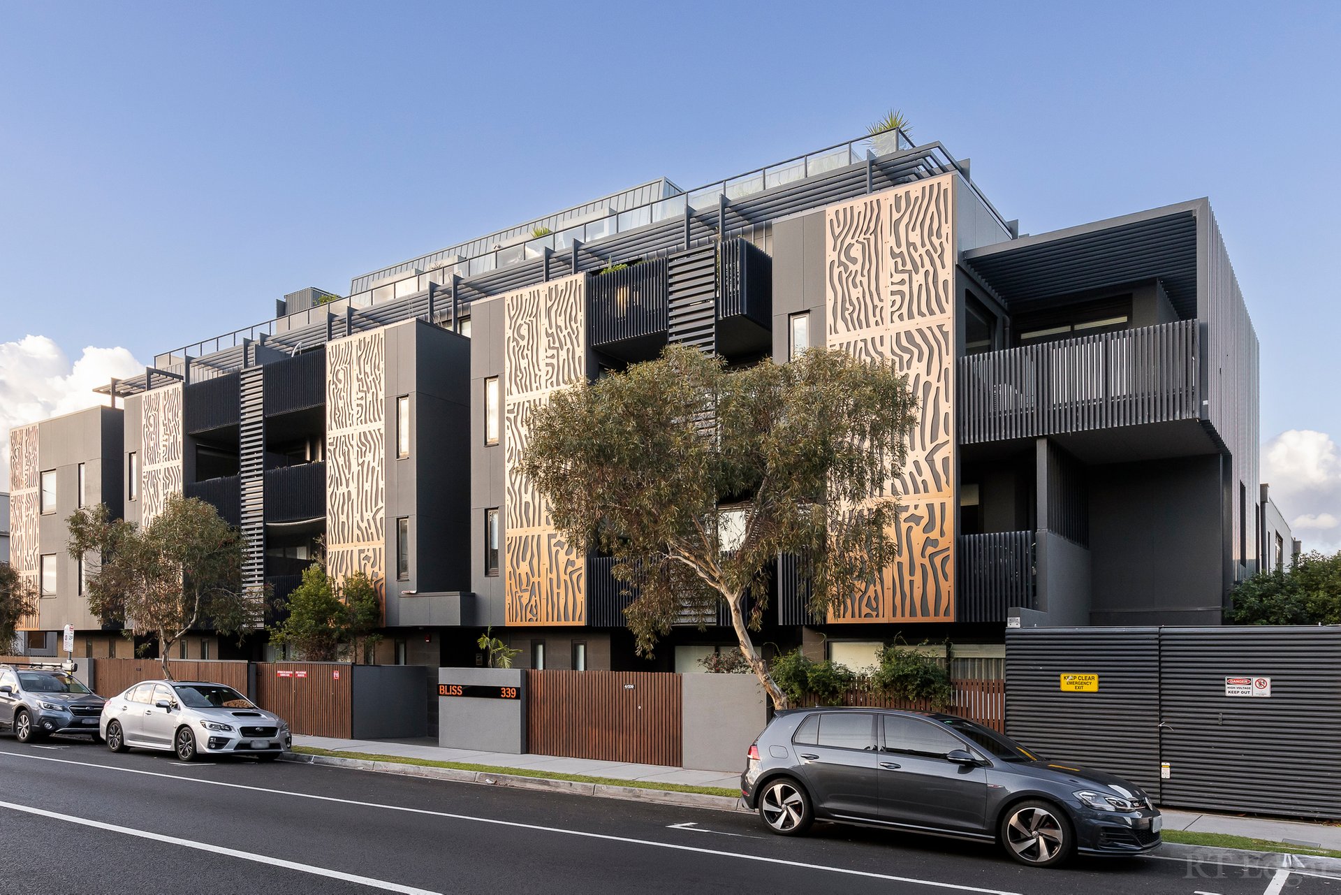 Property Gallery - Main Image