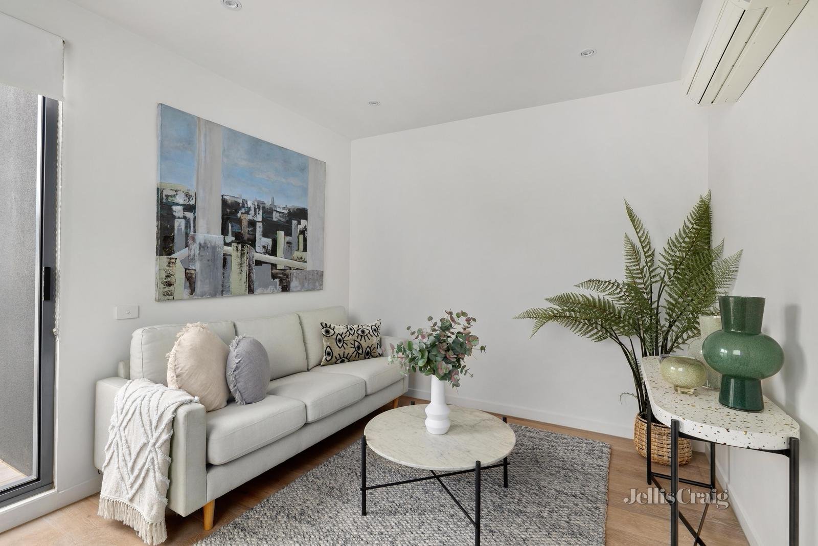 202/342 Whitehorse Road, Balwyn image 3