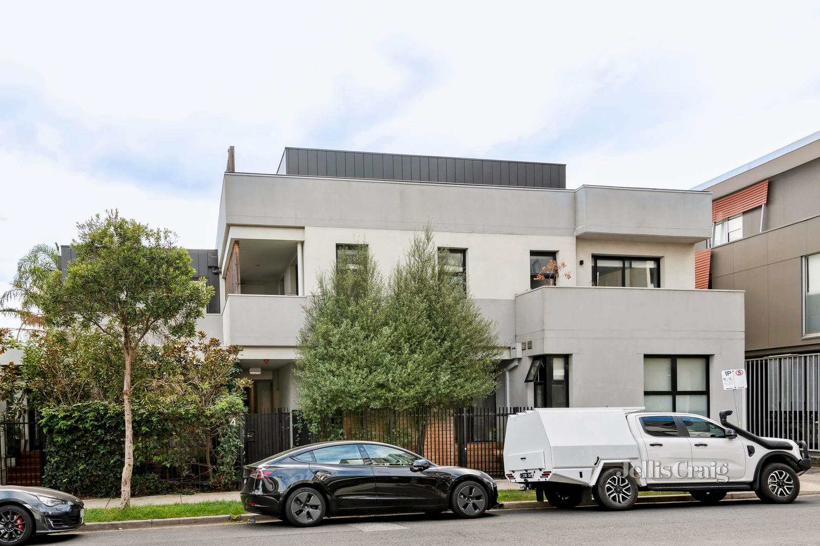 202/4 Beavers Road, Northcote image 1