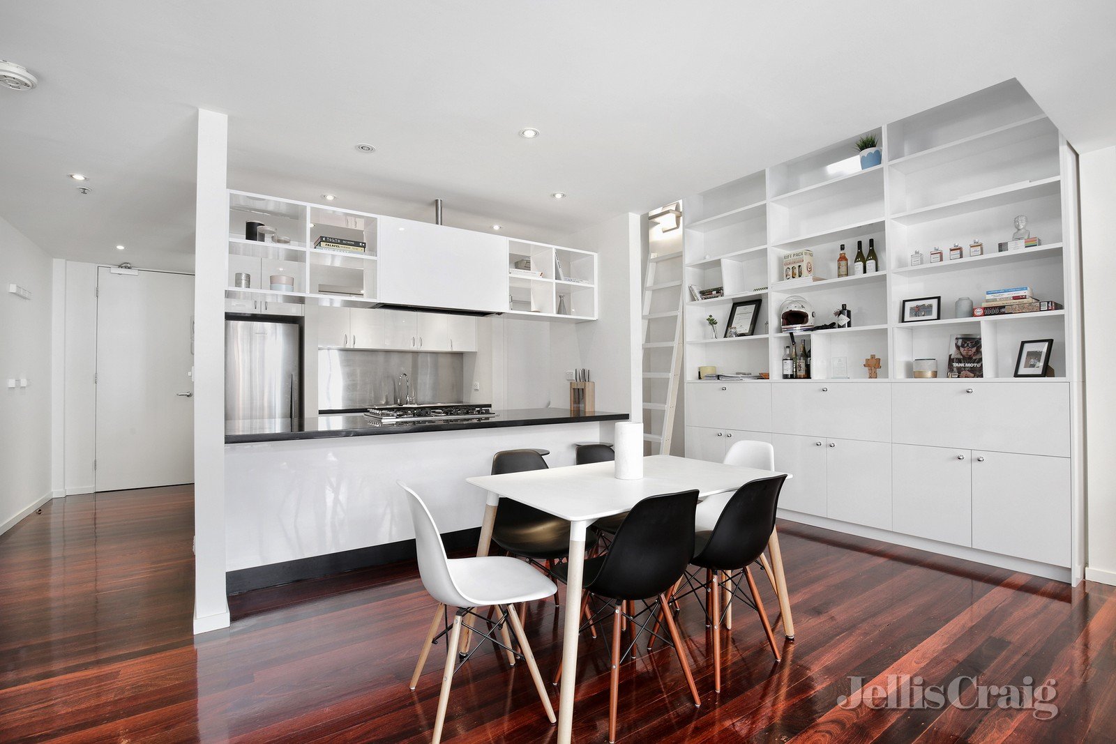 20/24 Tanner Street, Richmond image 2