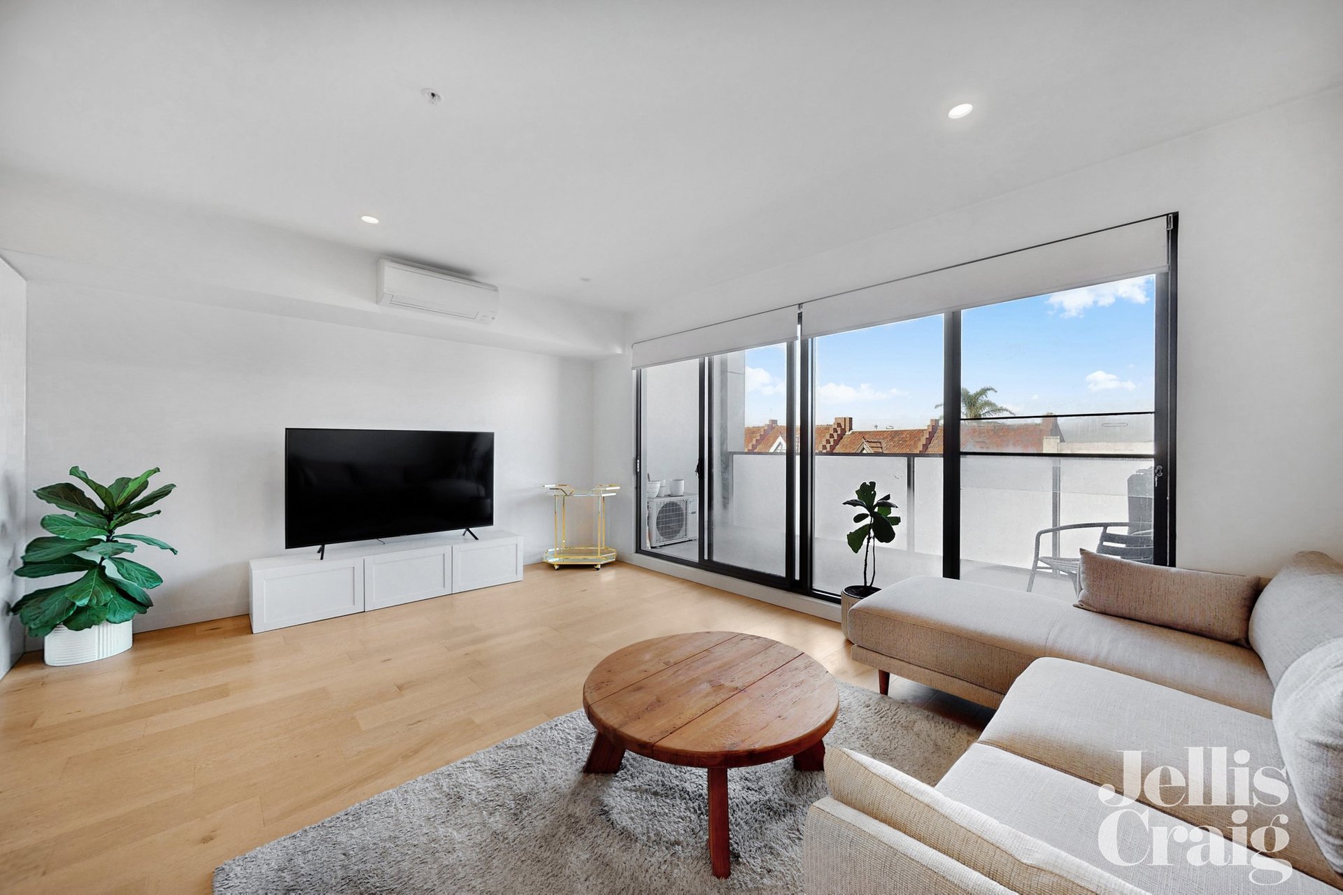 202/43 High Street, Glen Iris image 3