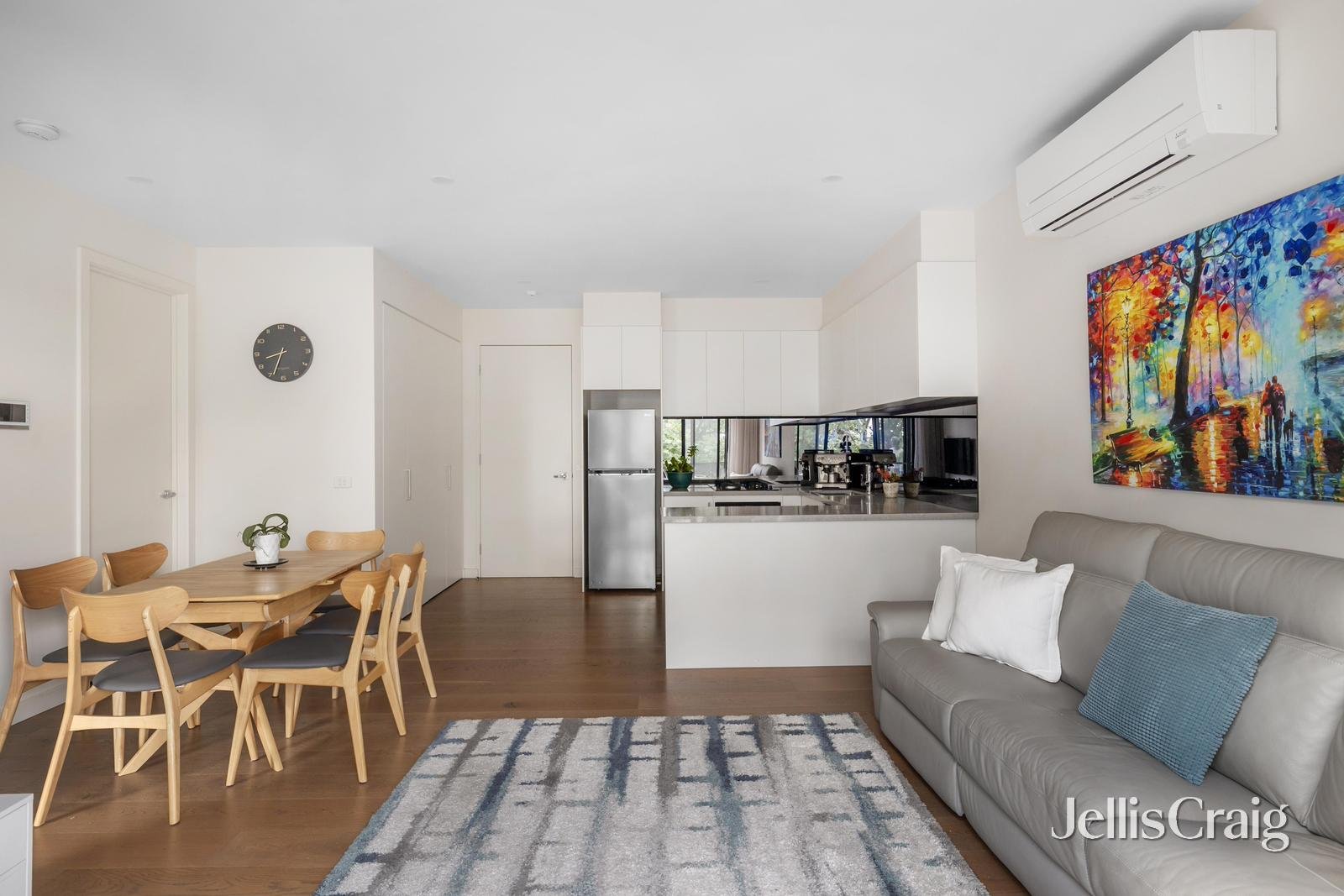 202/462 Dandenong Road, Caulfield North image 5