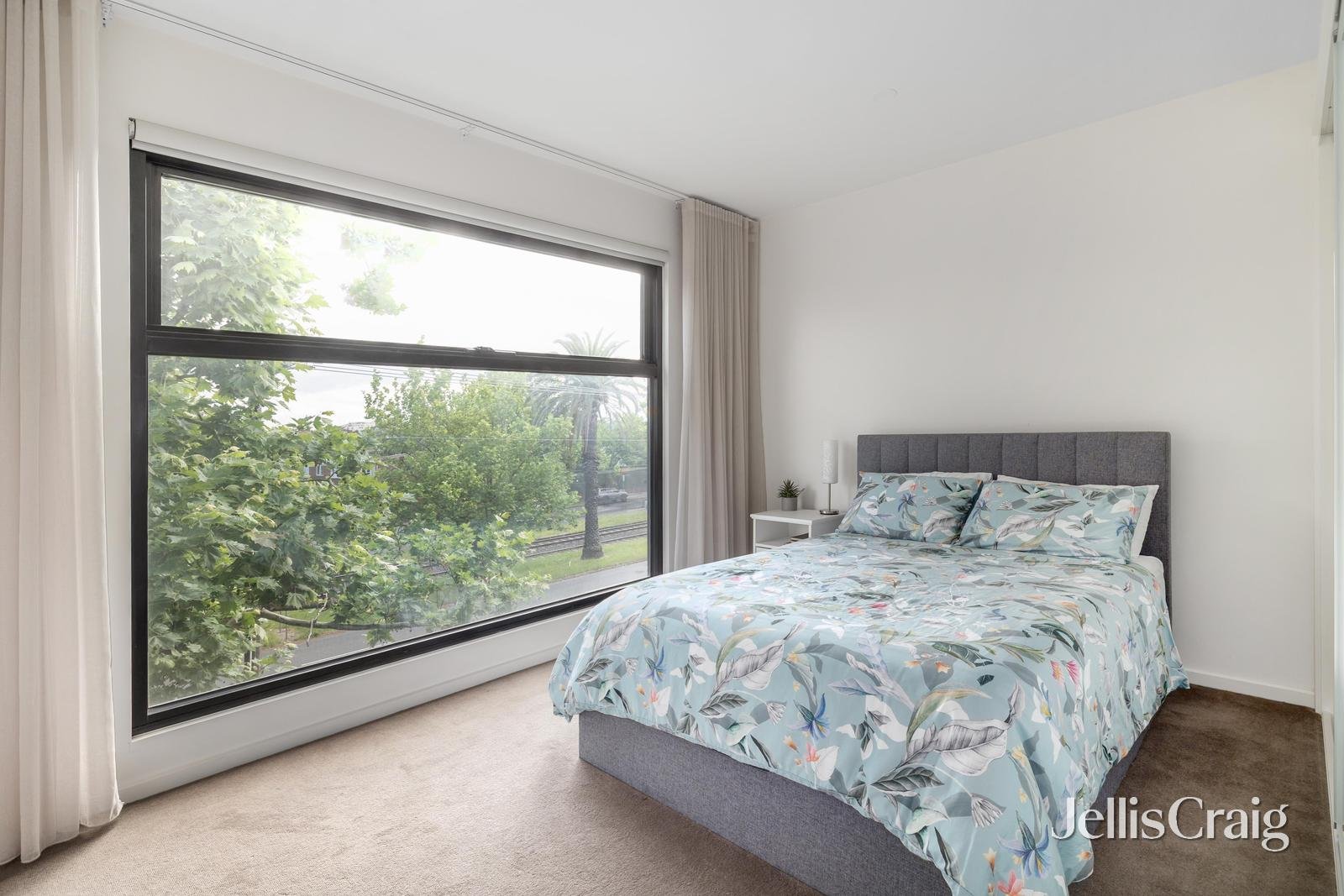 202/462 Dandenong Road, Caulfield North image 6