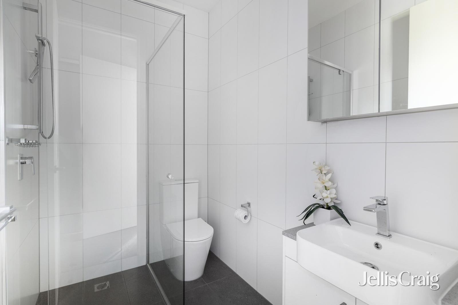 202/462 Dandenong Road, Caulfield North image 7