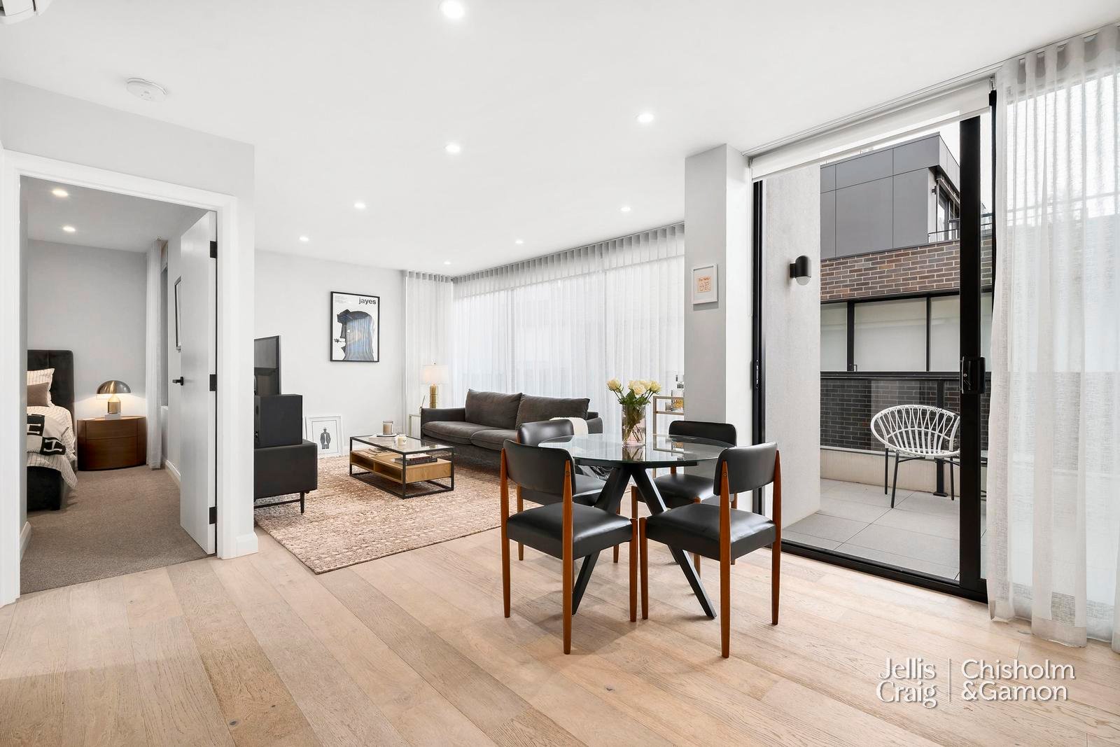 202/51 Ormond Esplanade, Elwood image 1