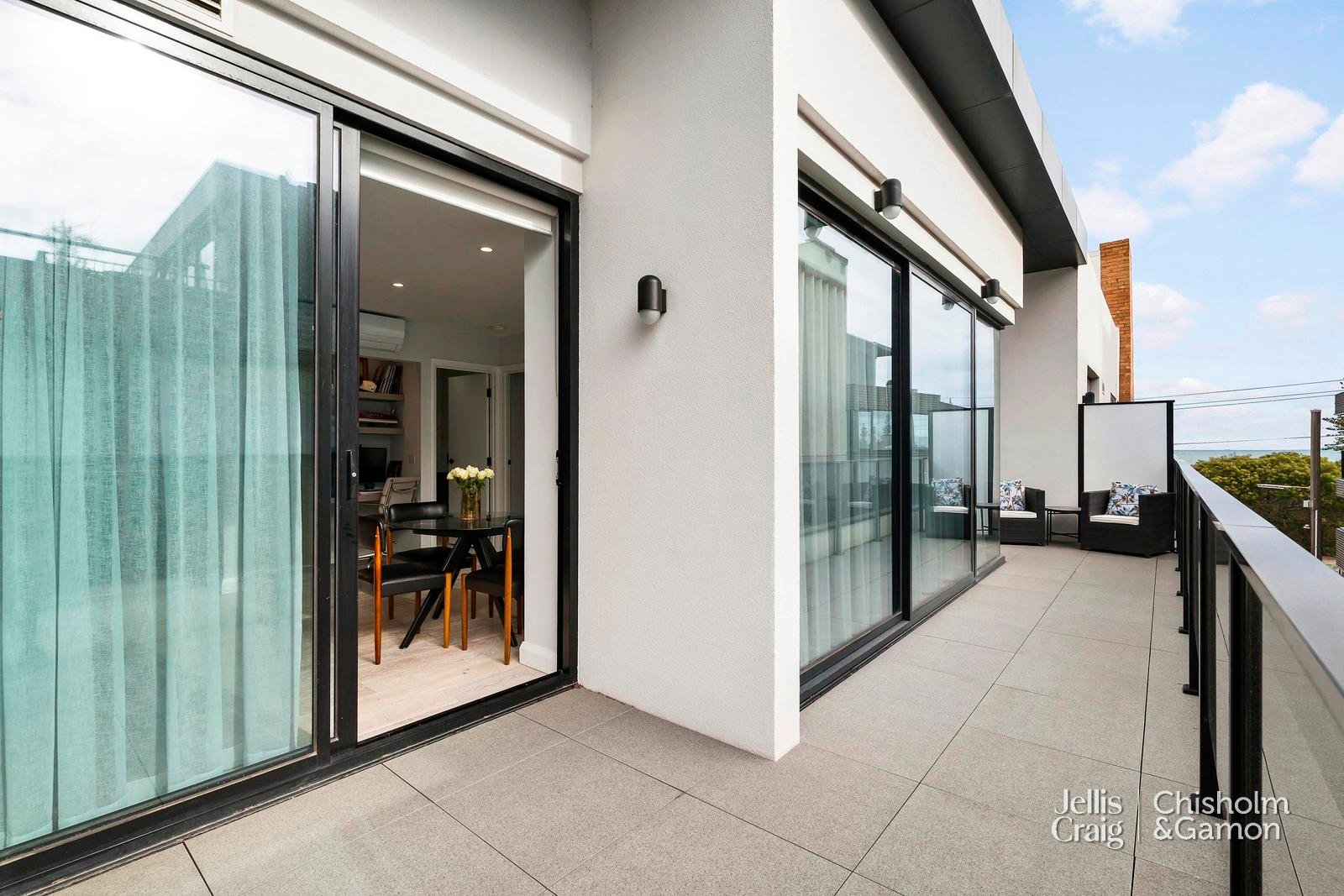 202/51 Ormond Esplanade, Elwood image 8