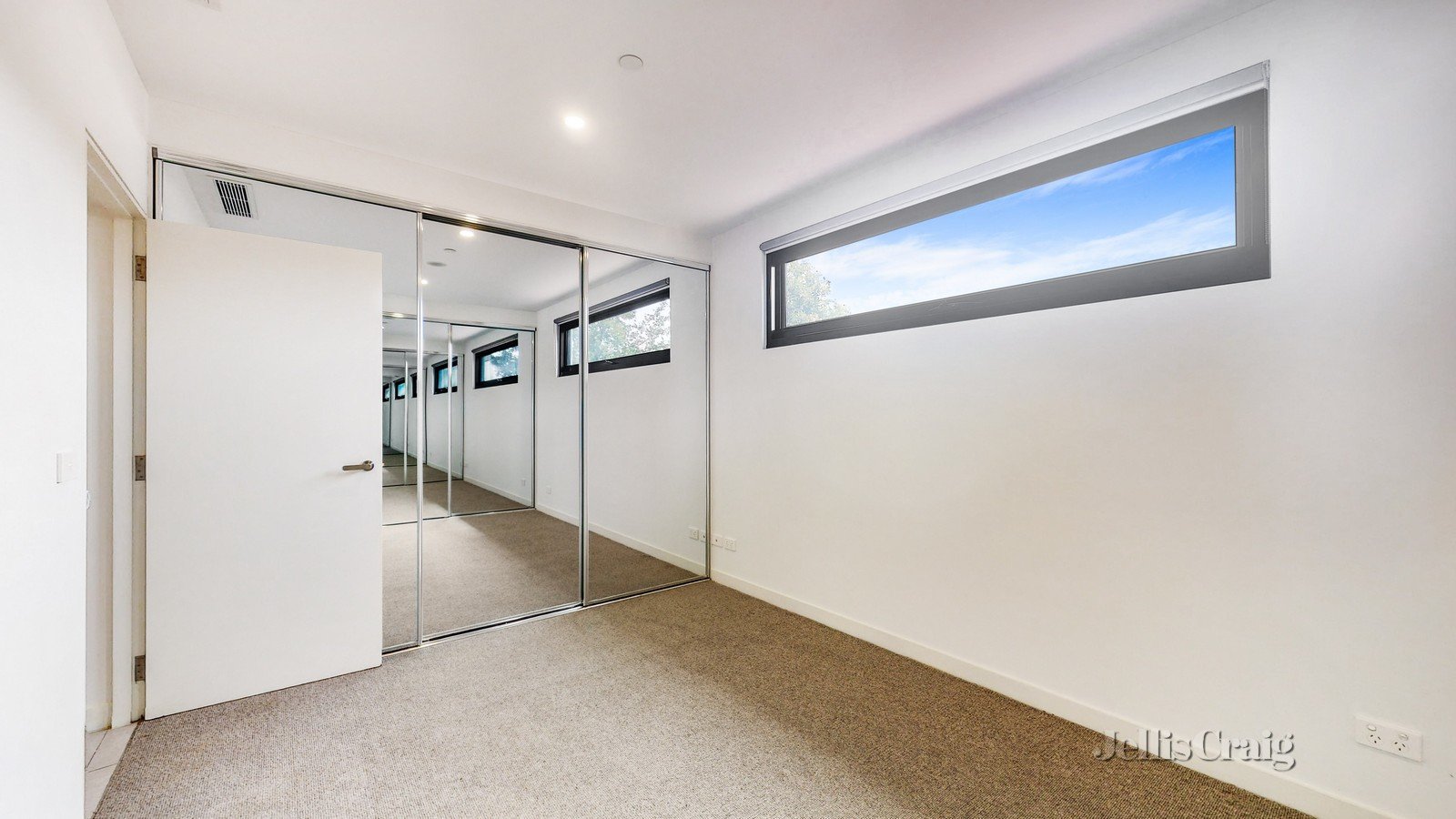 202/511 Dandenong Rd, Armadale image 3