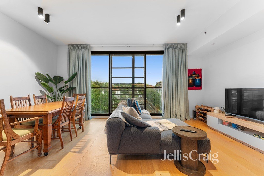 202/55 Wellington St, St Kilda image 1