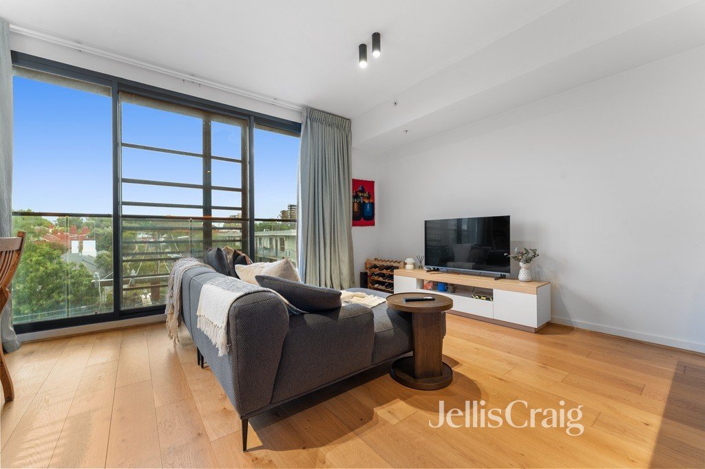 202/55 Wellington St, St Kilda image 2