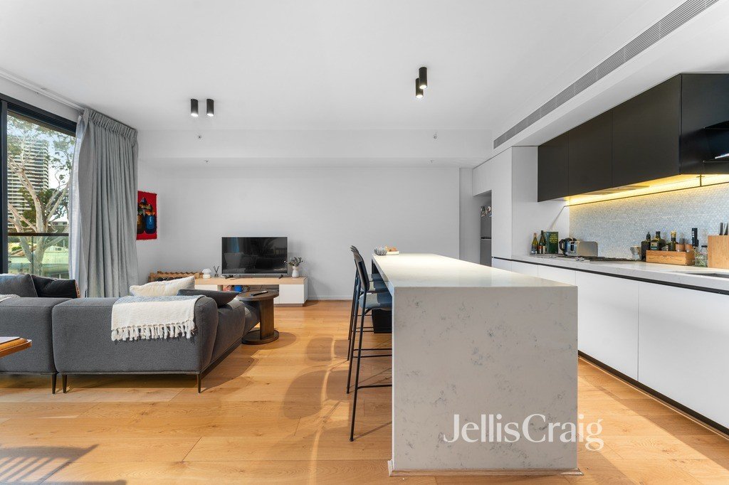 202/55 Wellington St, St Kilda image 3