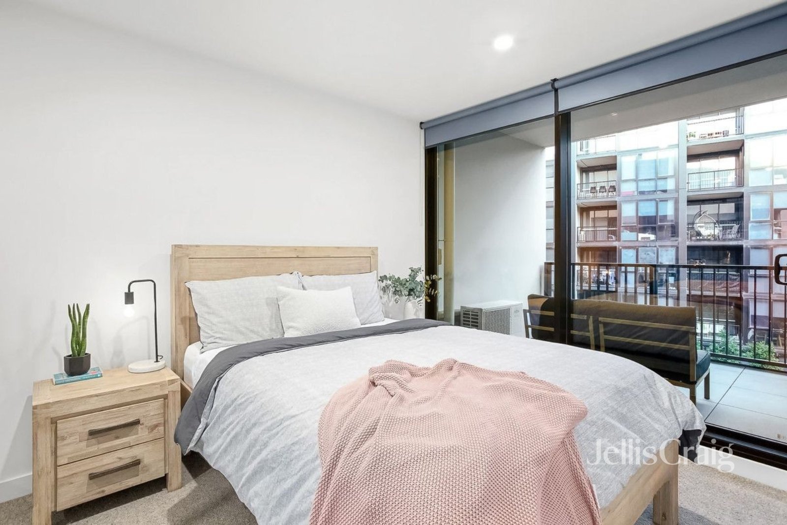 202/56 Myrtle Street, Ivanhoe image 5