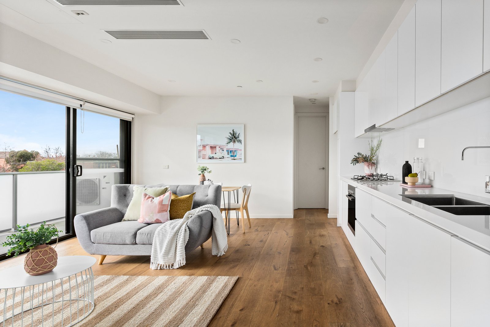 202/57 Station Street