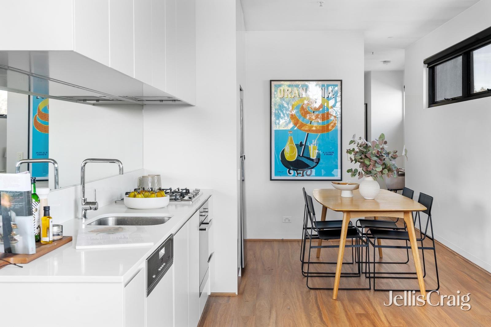 202/573 High Street, Prahran image 3