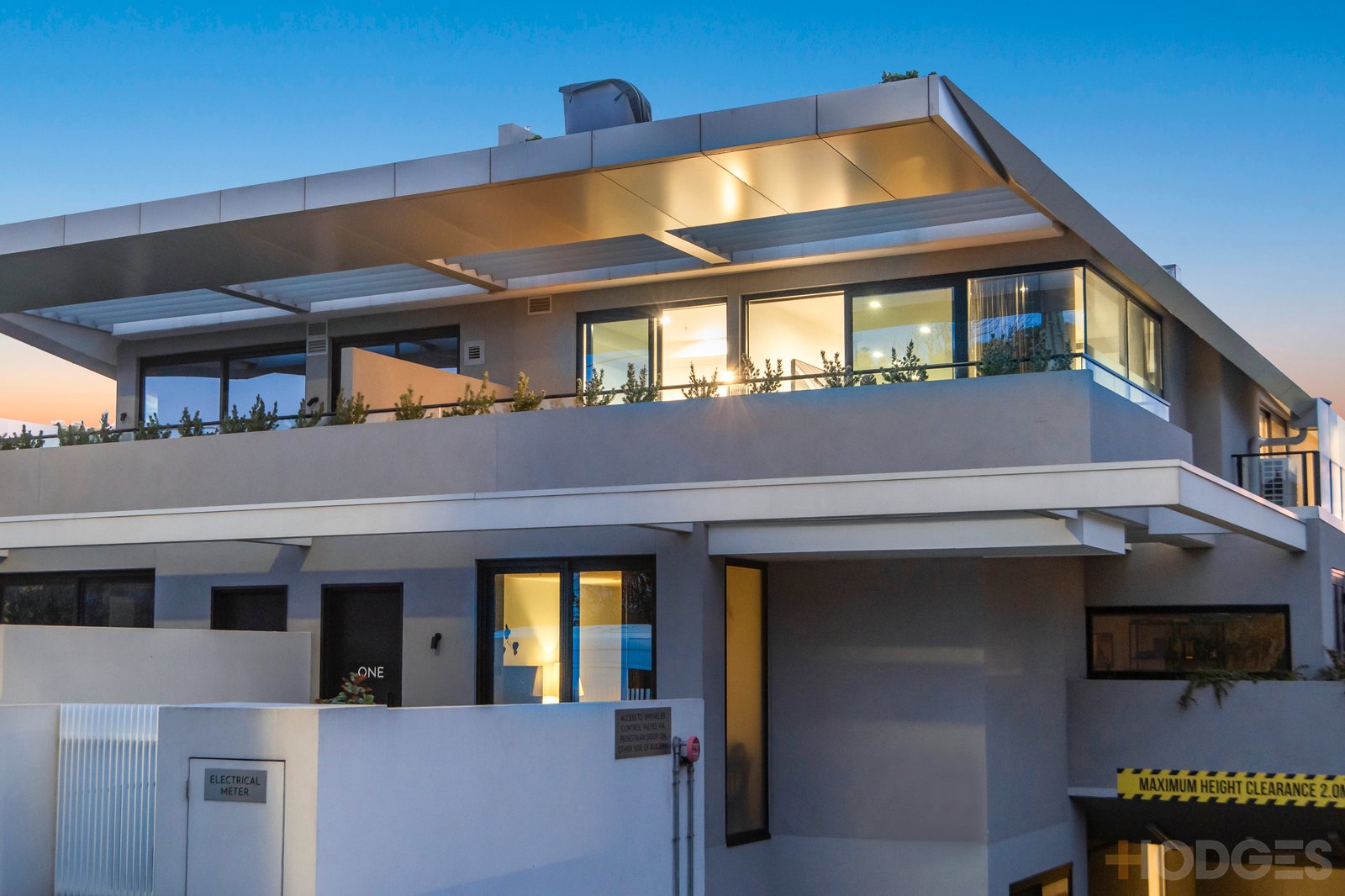 202 / 6 Fernhill Road Sandringham