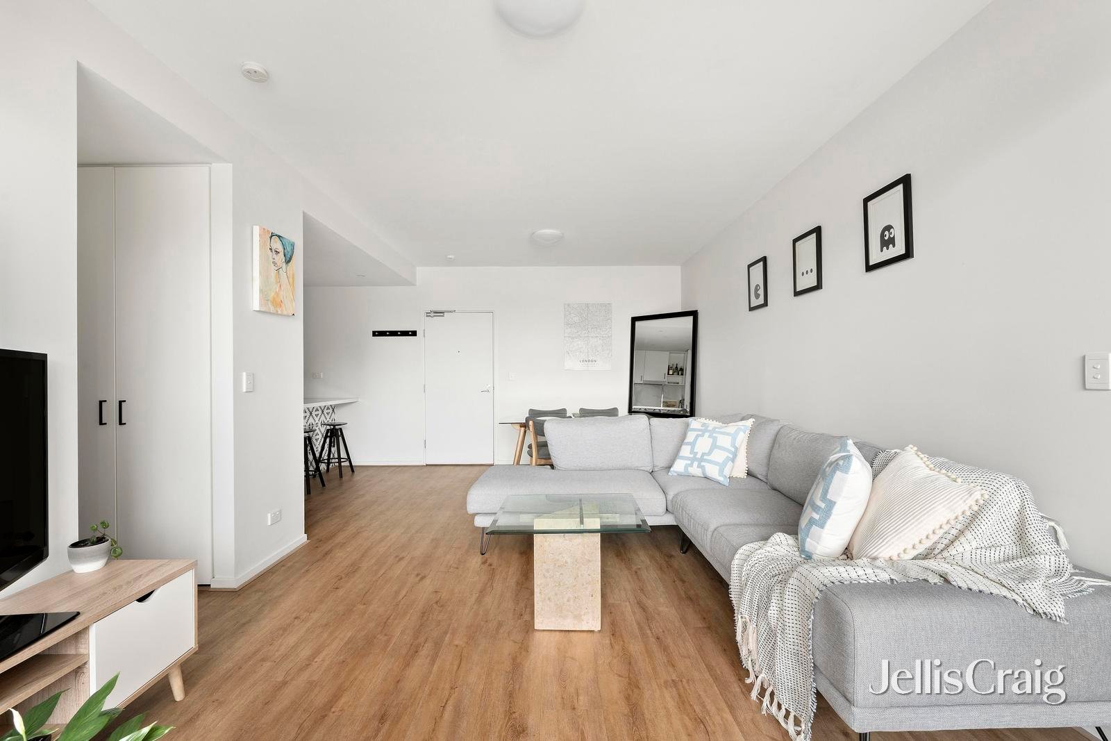 202/62 Altona Street, Kensington image 3