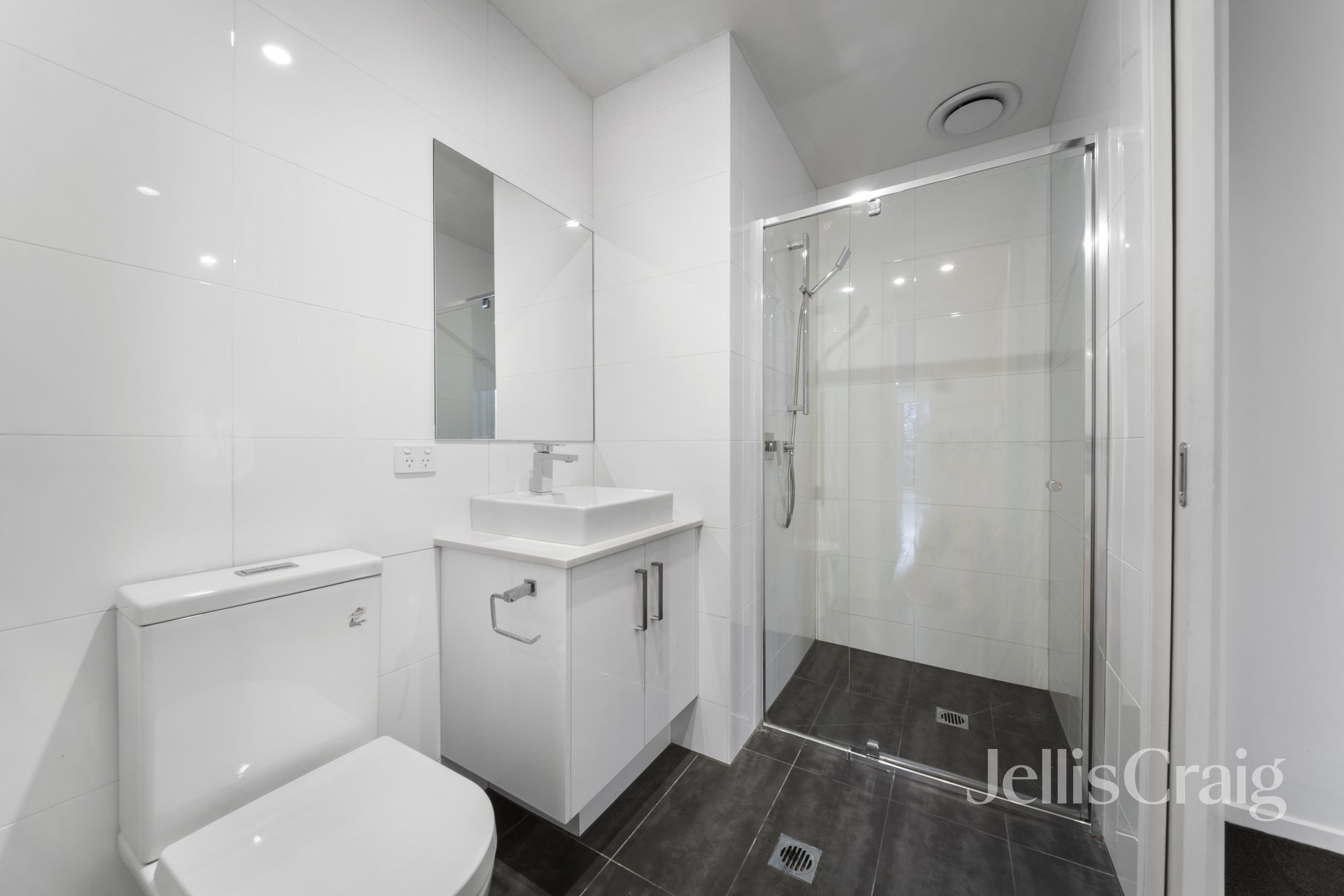 202/633-635 Centre Road, Bentleigh&nbsp;East image 5