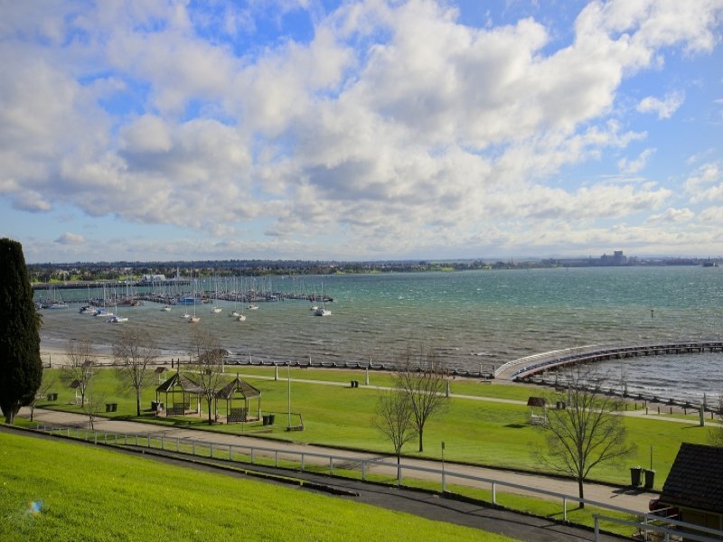 202/64 Eastern Beach Road, Geelong image 7