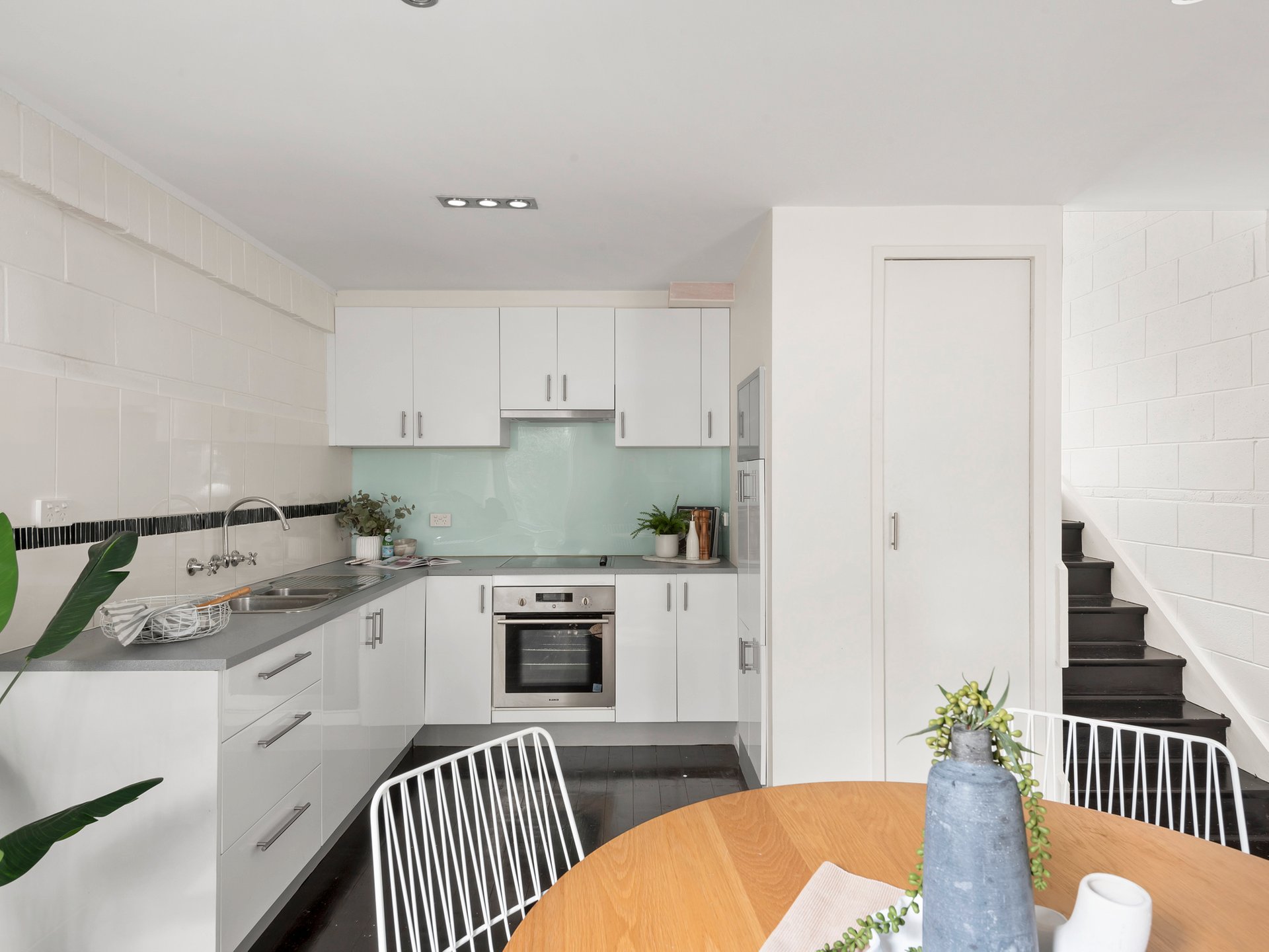 20/27-29 Montague Street, Highton image 4