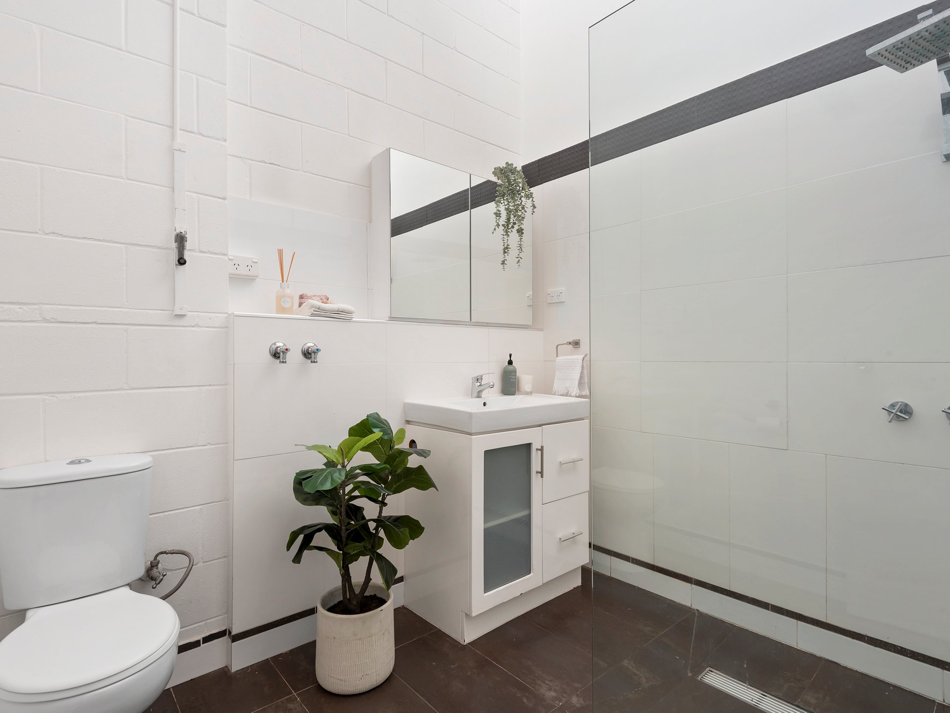 20/27-29 Montague Street, Highton image 6