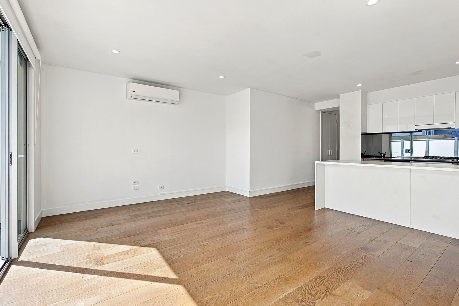 202/77-79 Poath Road, Murrumbeena image 2