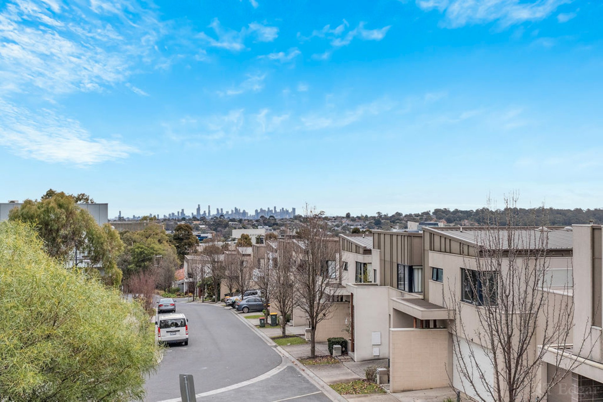 Property Gallery Thumbnail 11
