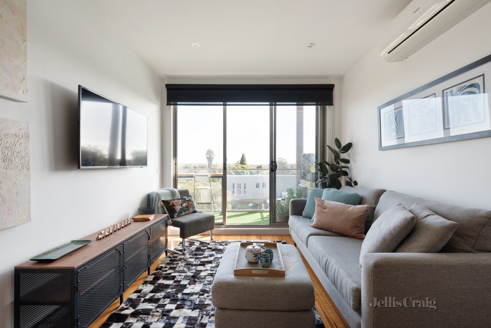 202/85 Hutton Street, Thornbury image 1