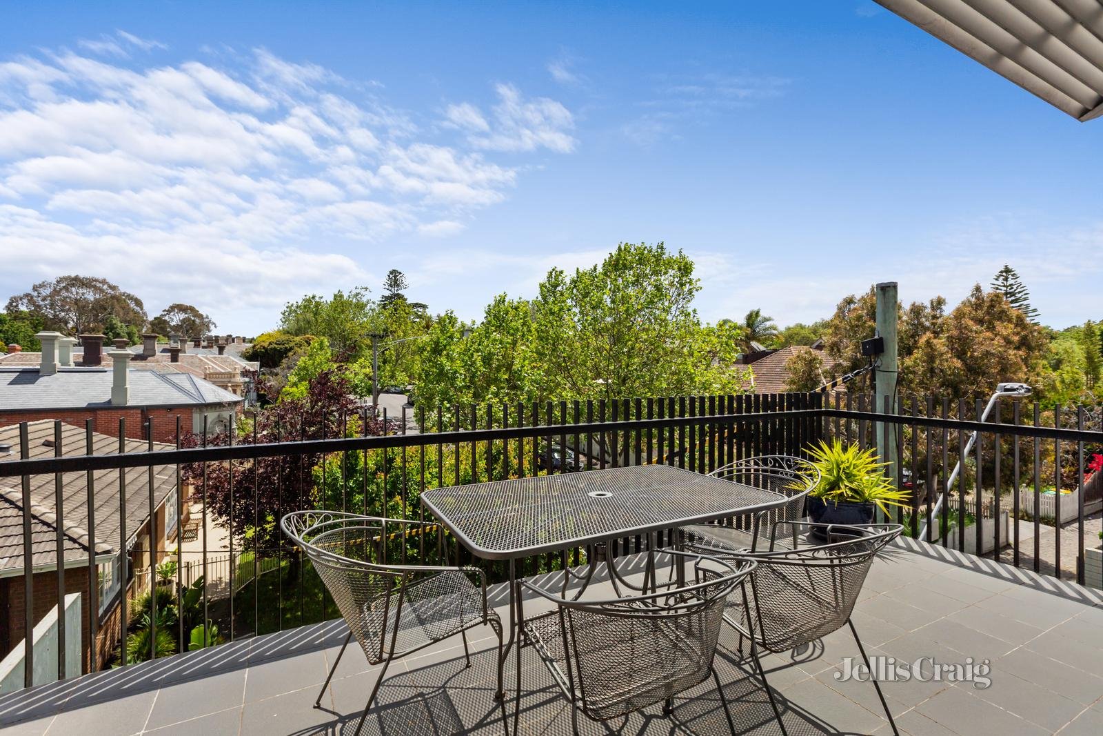 202/92 Kinkora Road, Hawthorn image 4