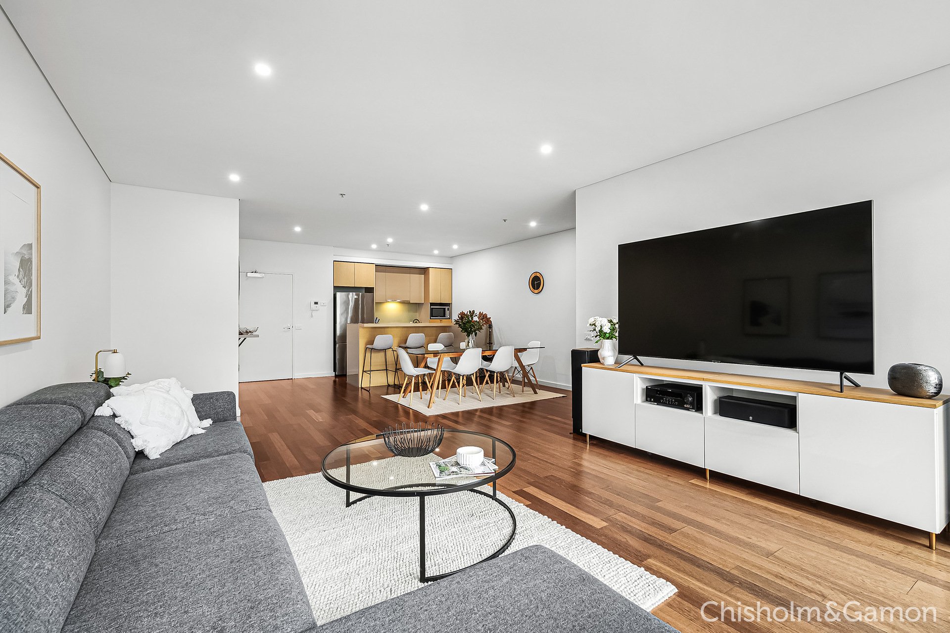 202A/86 Bay Street, Port Melbourne image 1