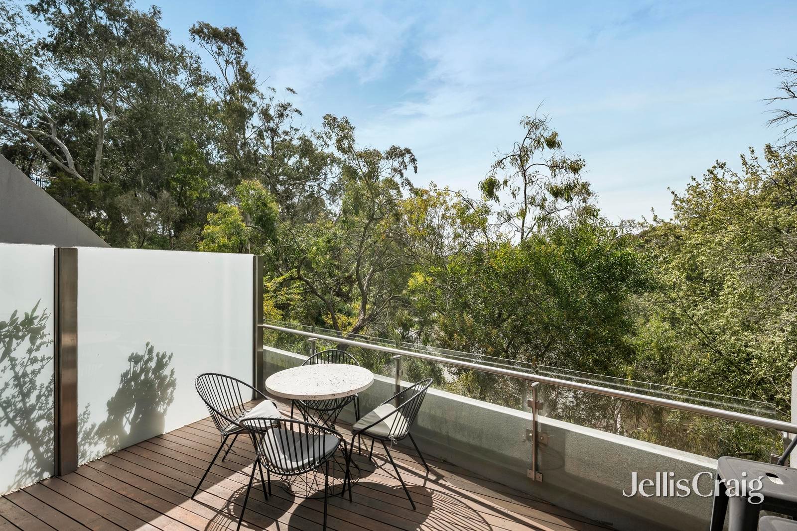 202R/88 Trenerry Crescent, Abbotsford image 4