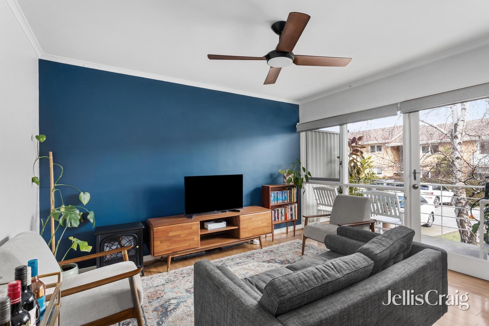 20/3-5 Kireep Road, Balwyn image 2