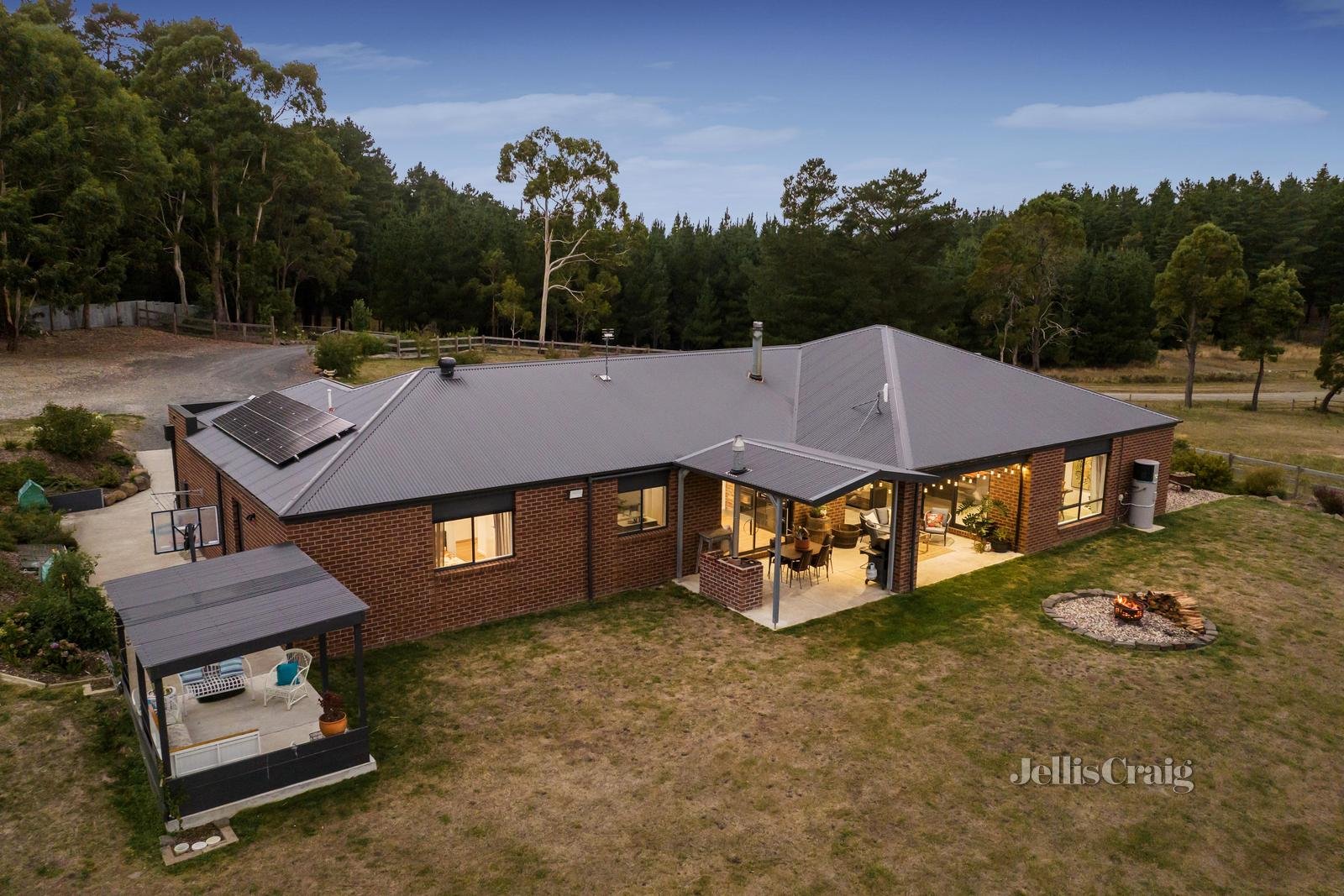 203 Hillview Road, Brown Hill image 26