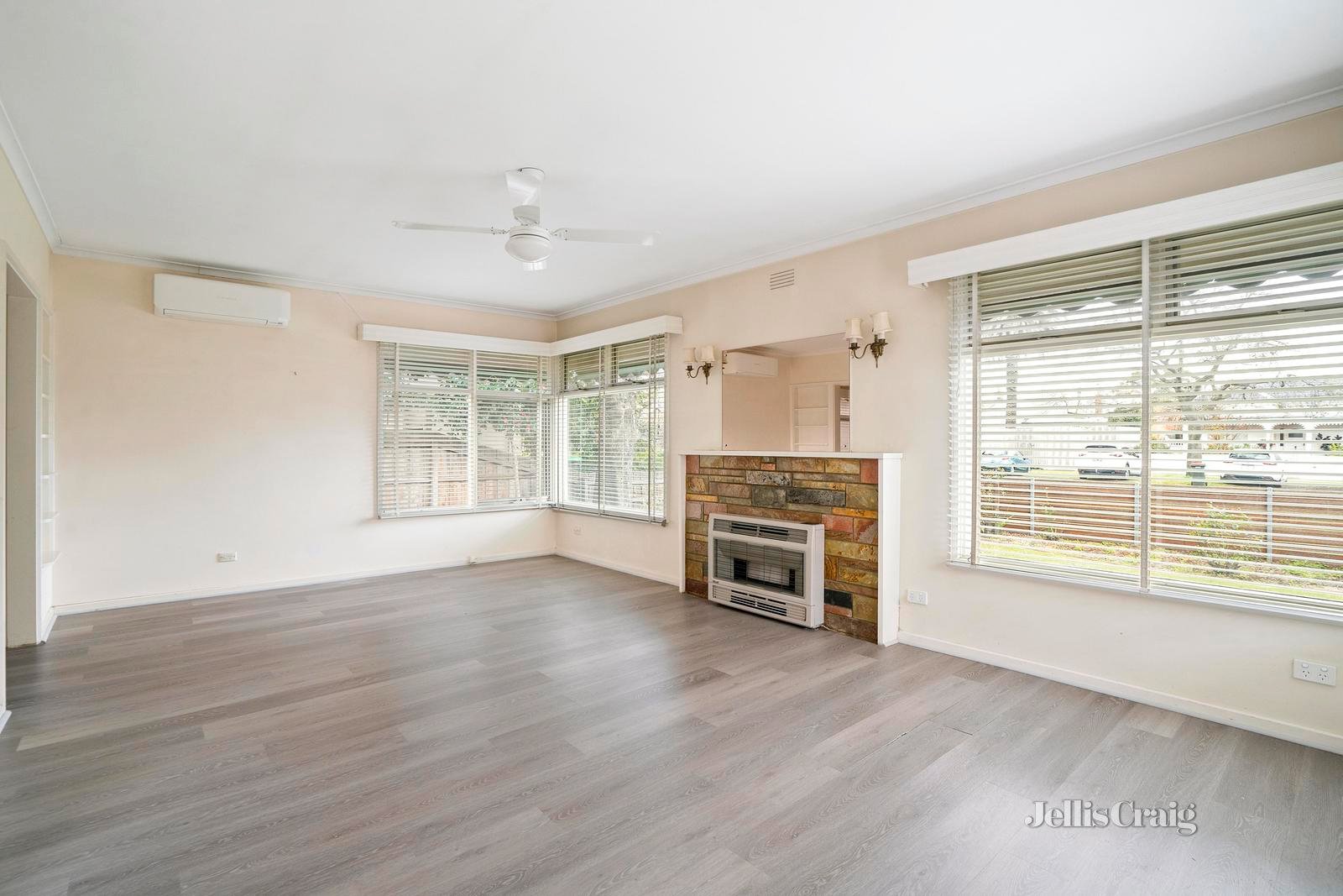 203 Osborne Street, Williamstown image 7