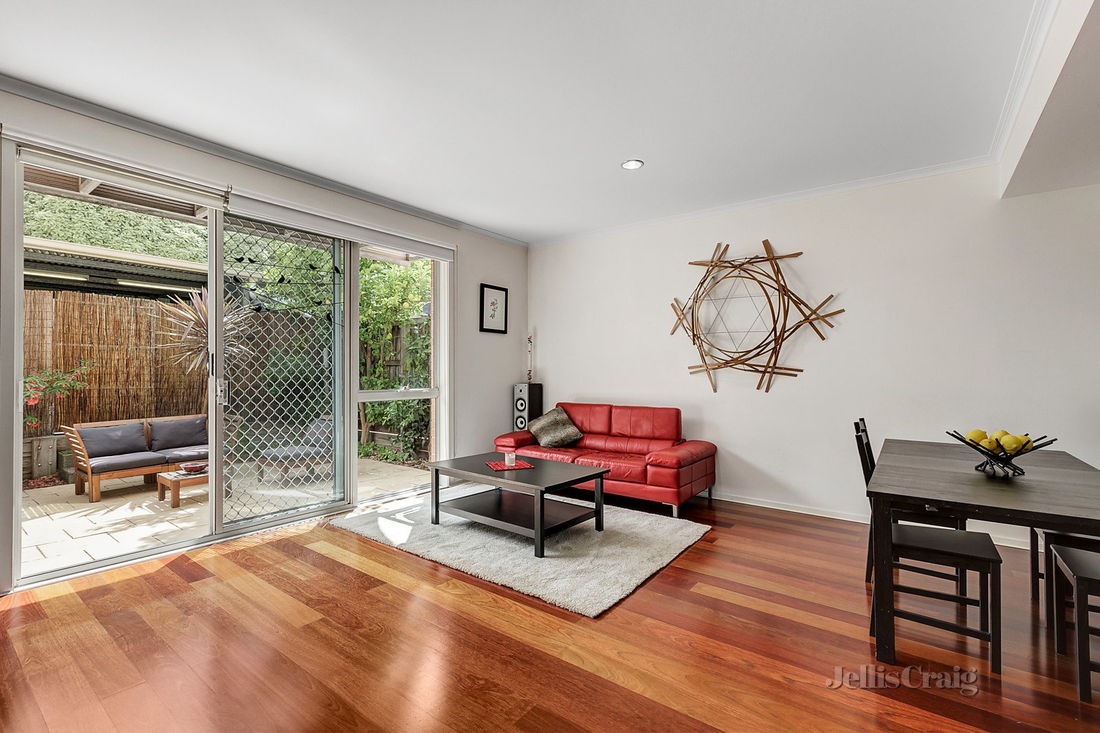 203 Roseneath Street, Clifton Hill image 4