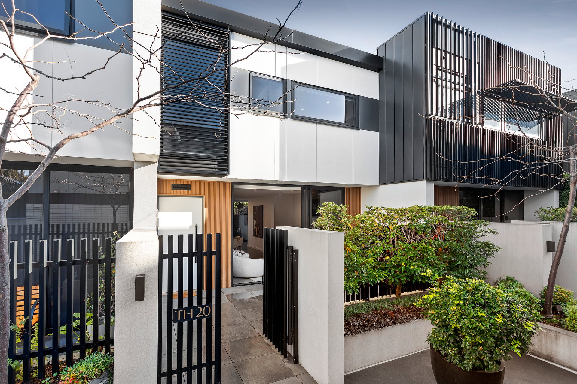 Property Gallery - Main Image
