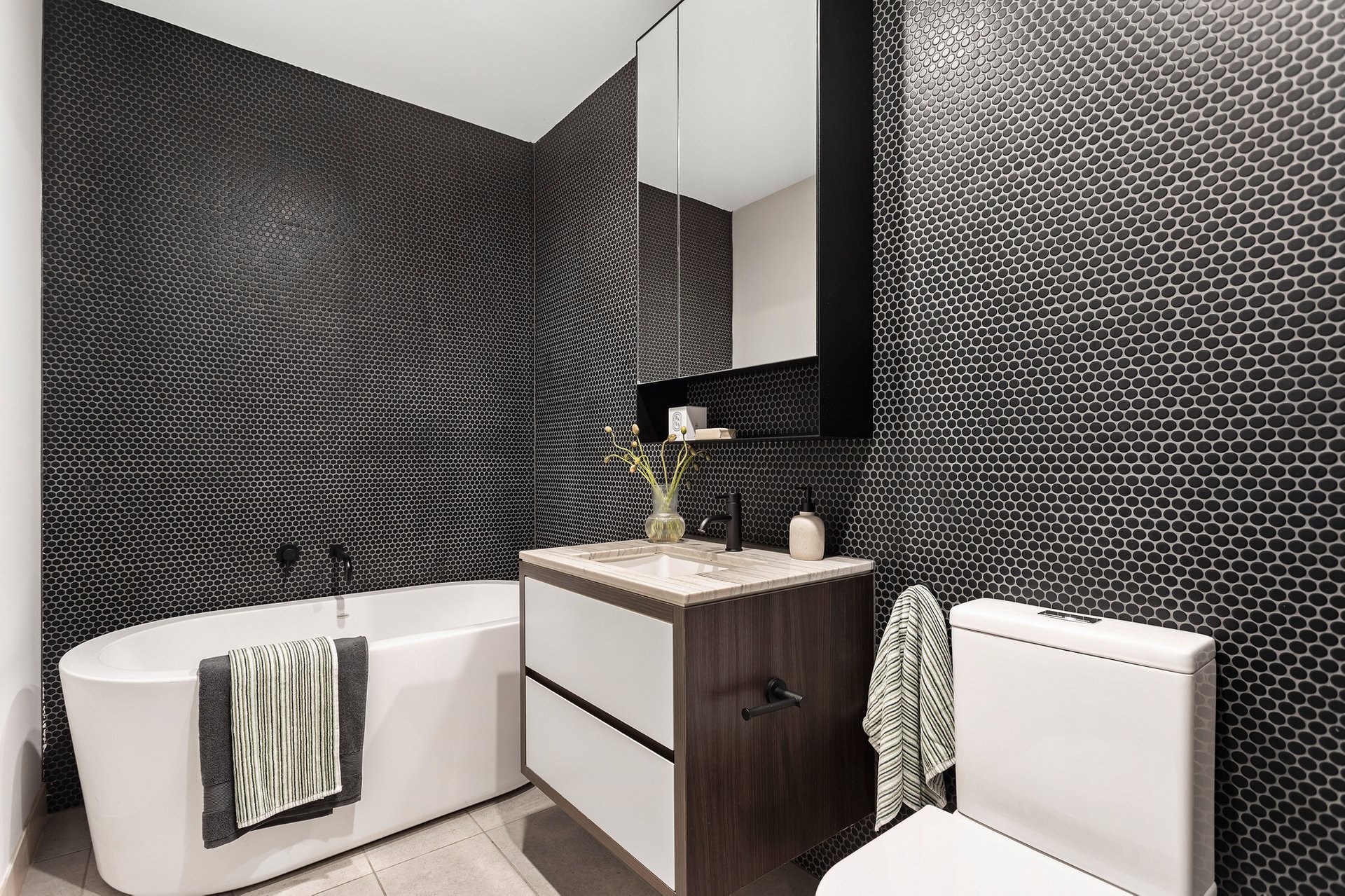 Property Gallery Thumbnail 13