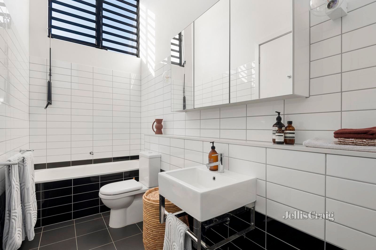203/1 Barnet Way, Richmond image 8