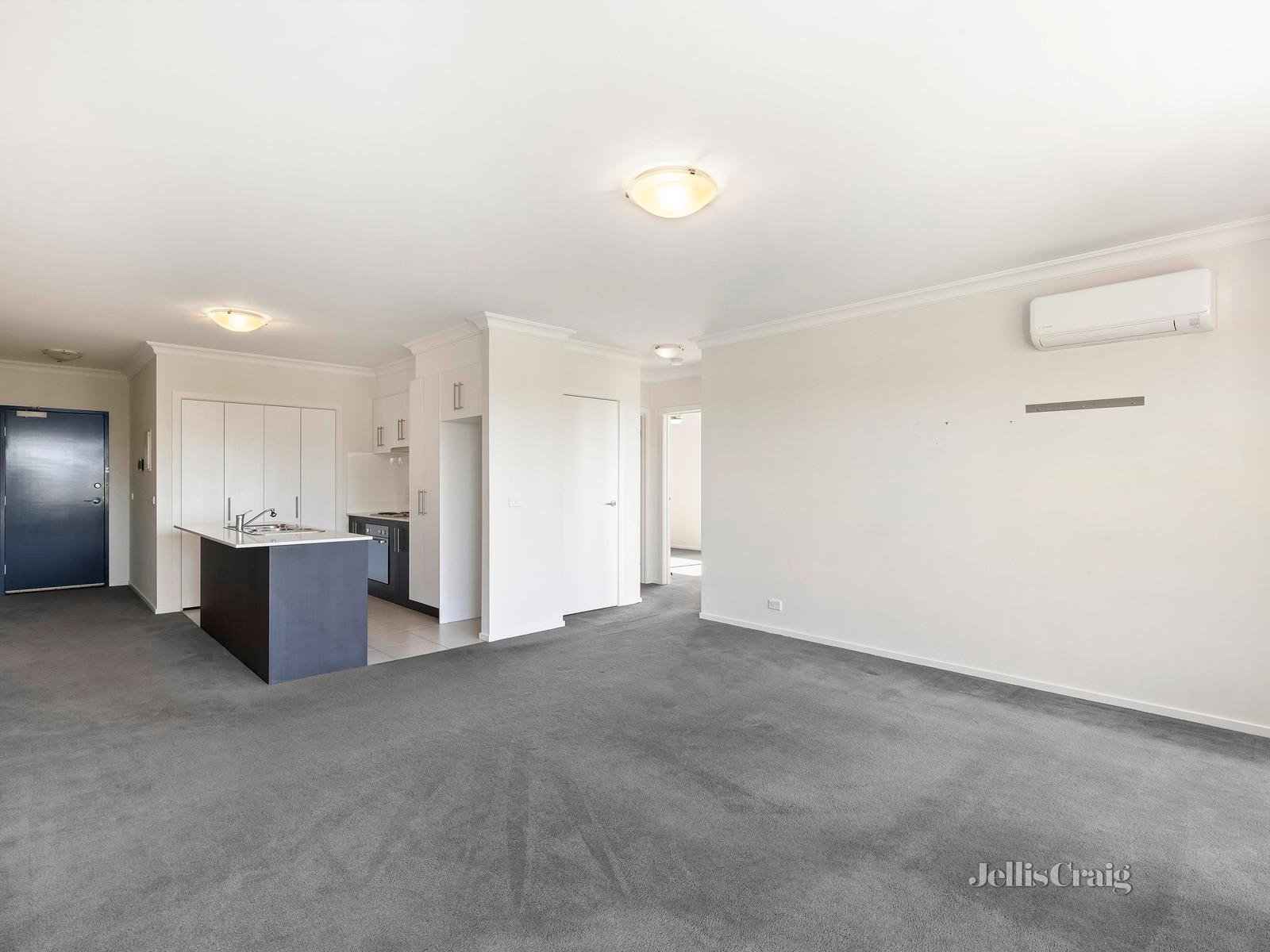 203/1042 Doncaster Road, Doncaster East image 2