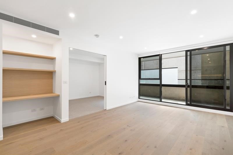 203/111 Nott Street, Port&nbsp;Melbourne image 2
