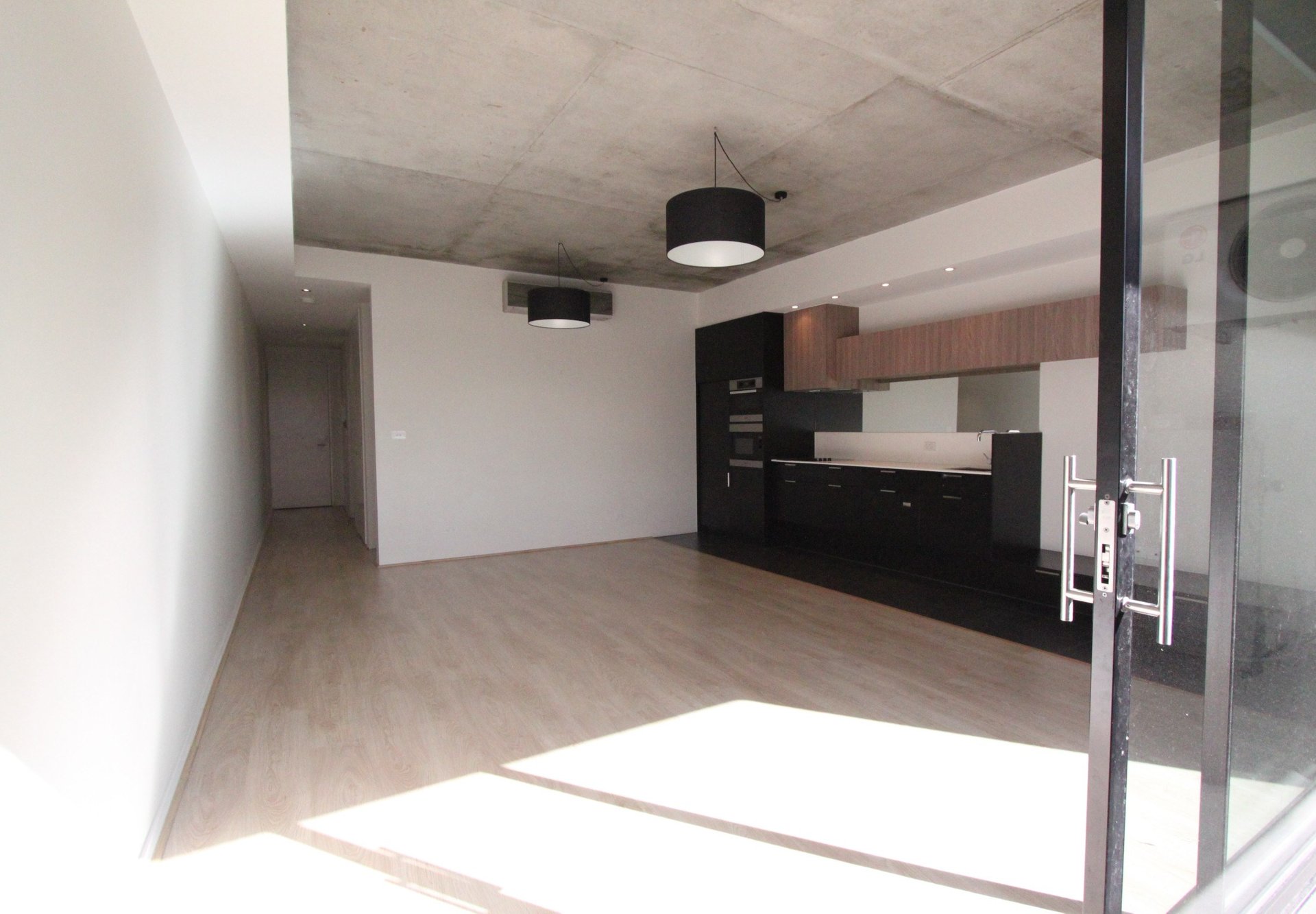 Property Gallery Thumbnail 3