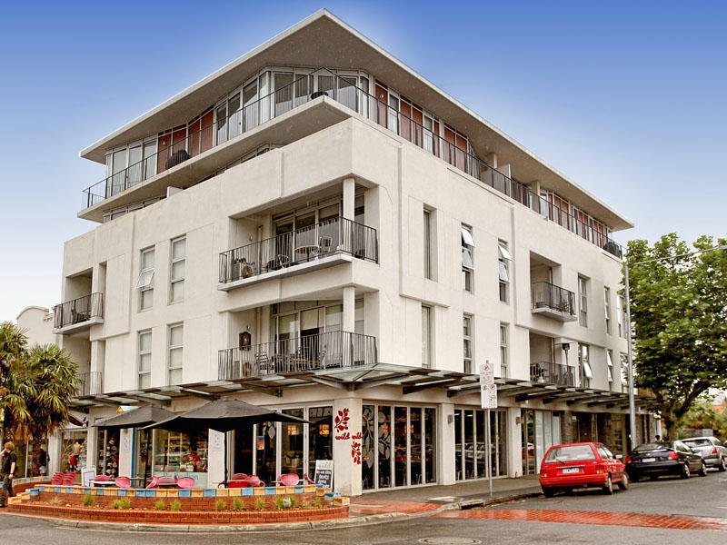 203/122 Ormond Road, Elwood image 1