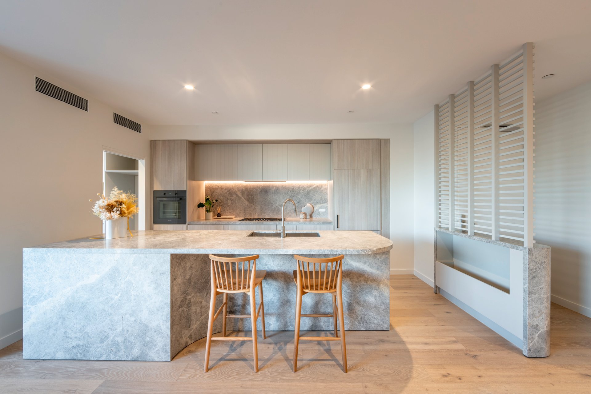 203/131 Martin Street, Brighton image 1