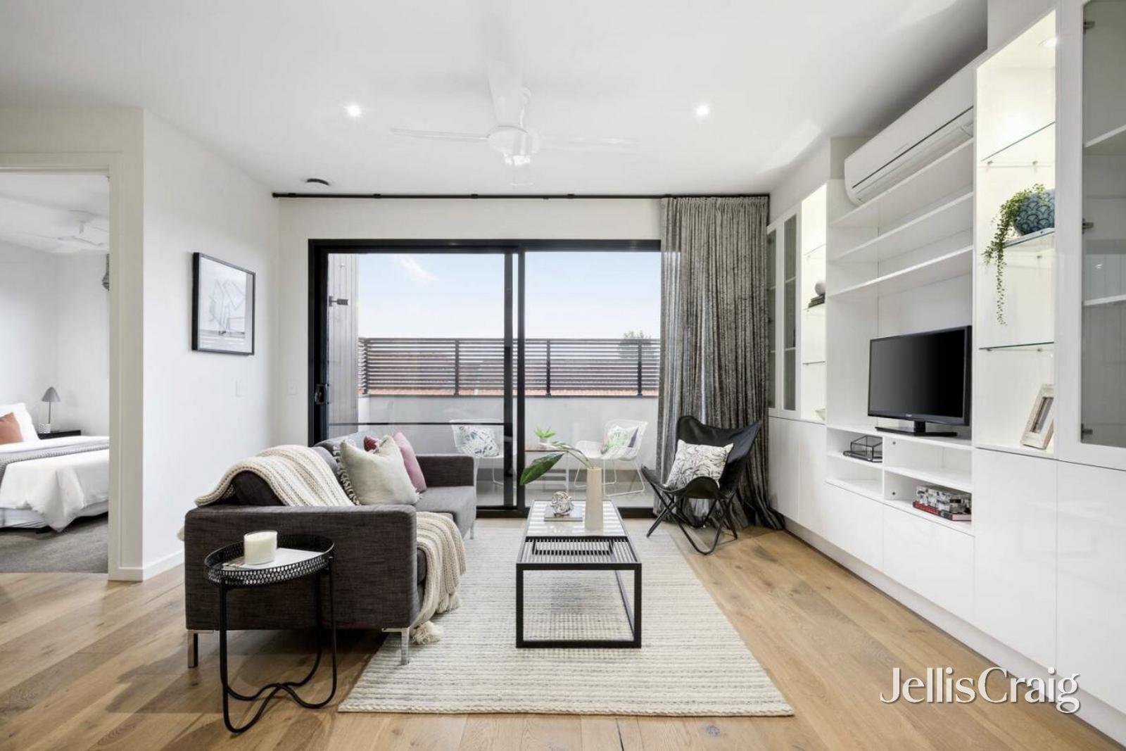 203/15 Manchester Grove, Glen&nbsp;Huntly image 3