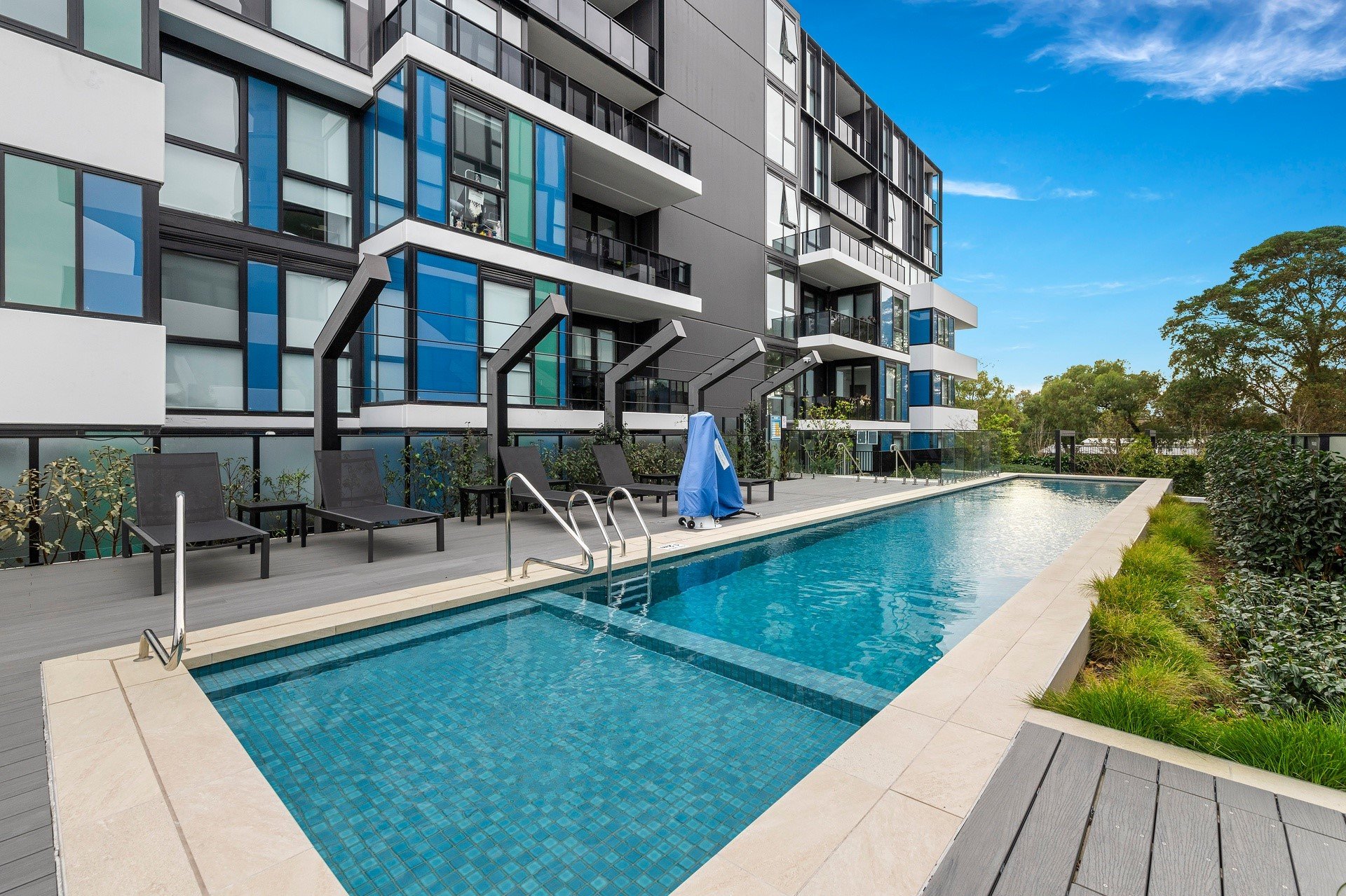 203/162 Whitehorse Road, Blackburn image 7
