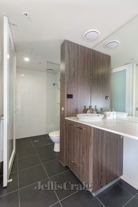 203/1C Michael Street, Brunswick image 4