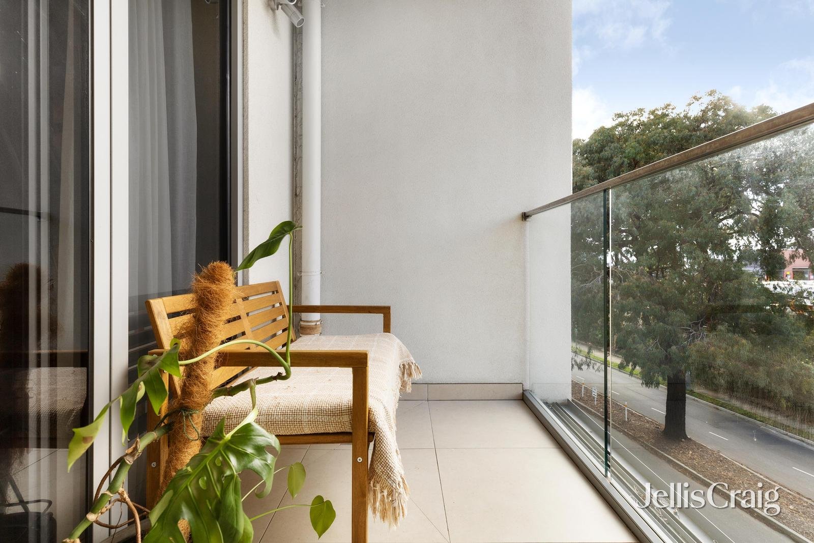 203/264 Waterdale Road, Ivanhoe image 8