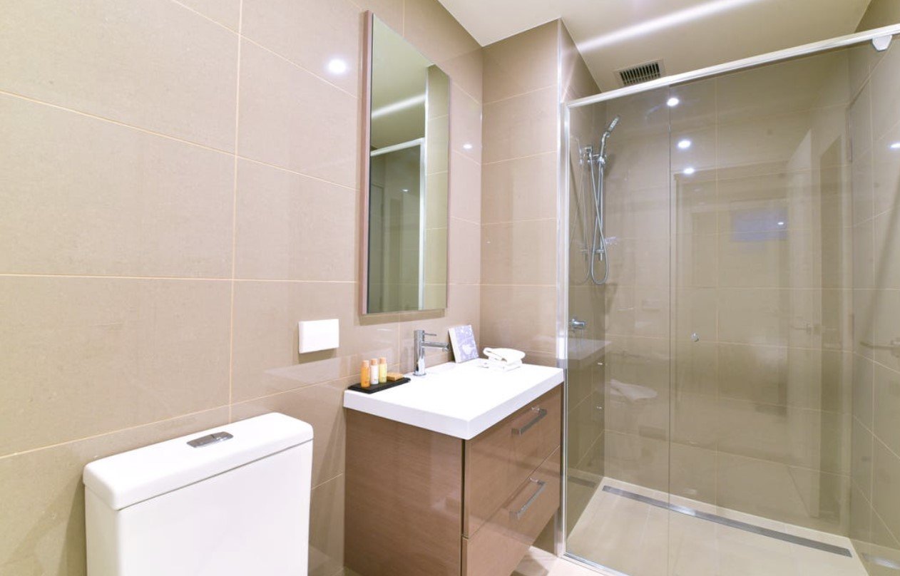 Property Gallery Thumbnail 6