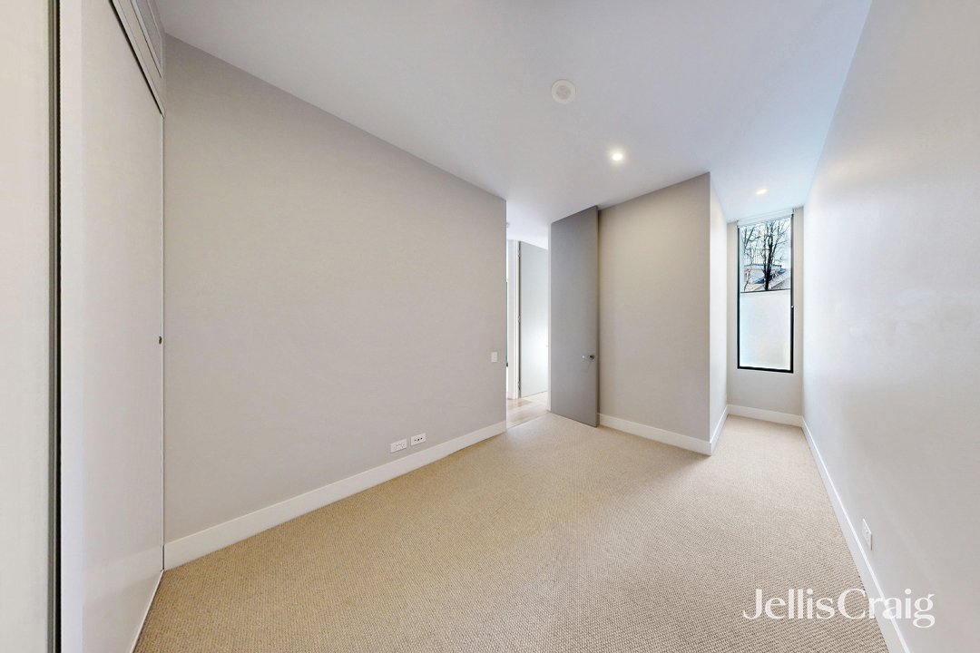 203/33 Crisp Street, Hampton image 10