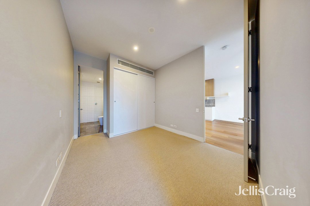203/33 Crisp Street, Hampton image 11