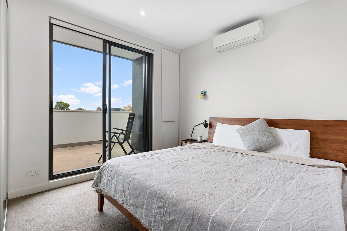 203/342 Whitehorse Road, Balwyn image 3